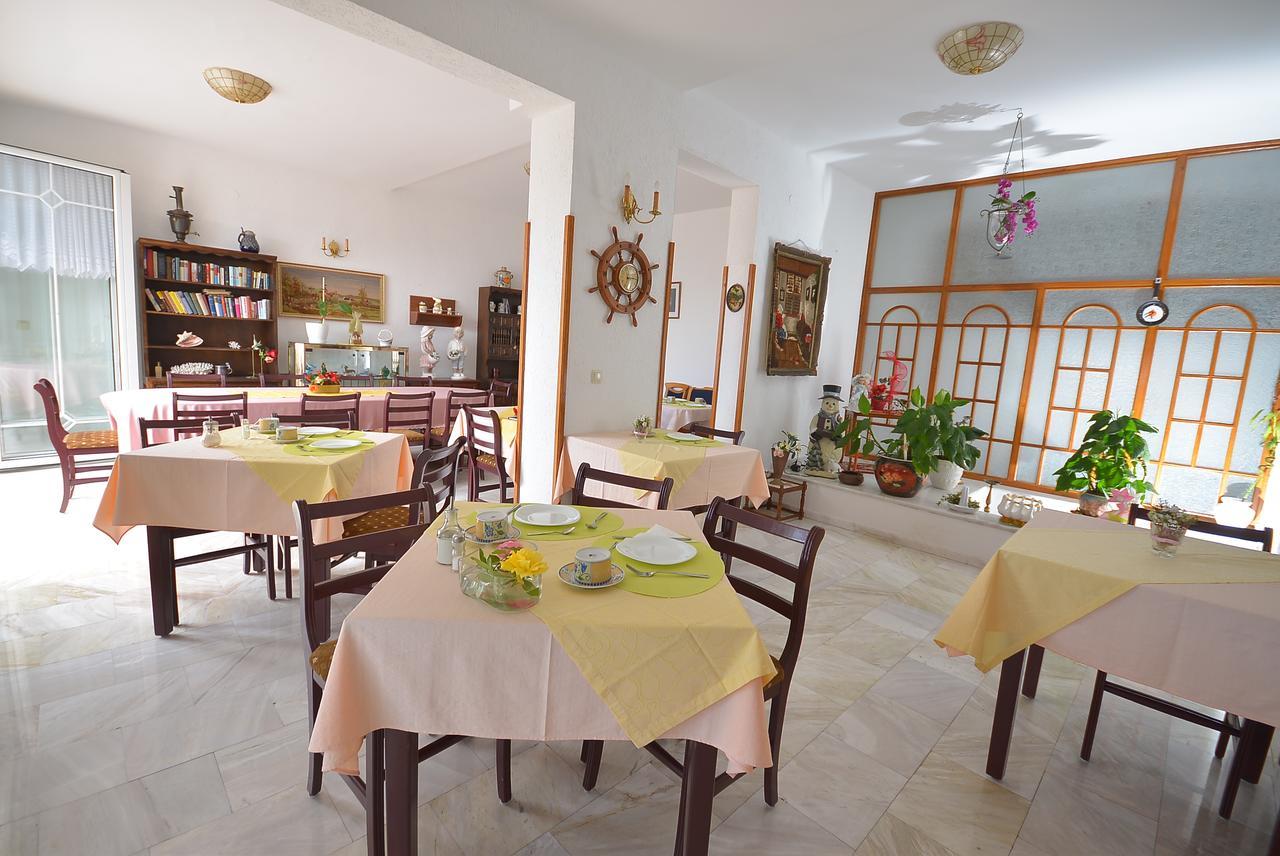 Hotel Vila Margot Herceg Novi Ngoại thất bức ảnh